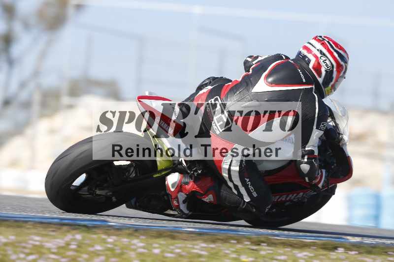 /Archiv-2024/02 29.01.-02.02.2024 Moto Center Thun Jerez/Gruppe gruen-green/backside